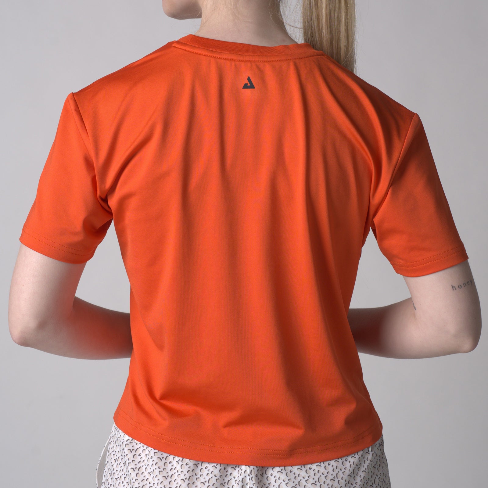 ウィメンズ コート クロップ ティー